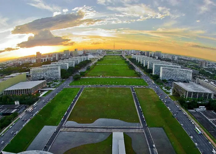 V814 Incrivel Flat Em Brasilia Proximo A Esplanada